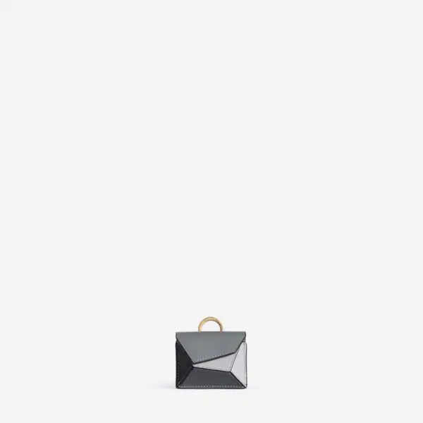 Facet earbud case, black/grey